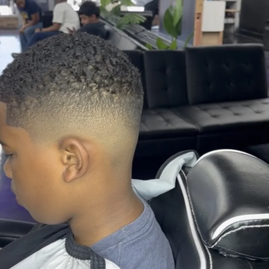 Kids fade grid image